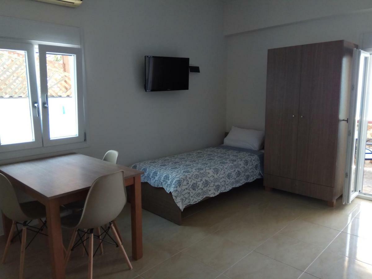 Zea Waves Apartments Kastri  Esterno foto