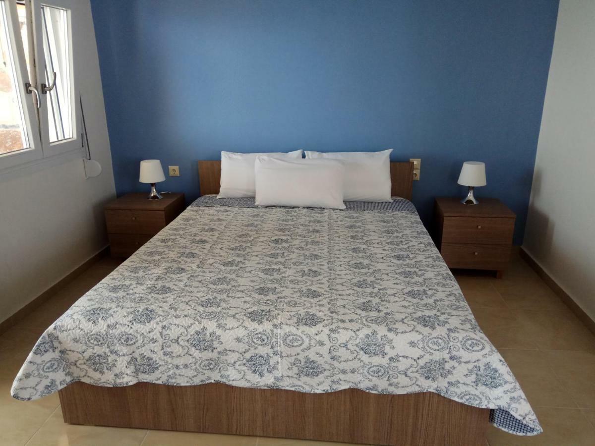 Zea Waves Apartments Kastri  Esterno foto