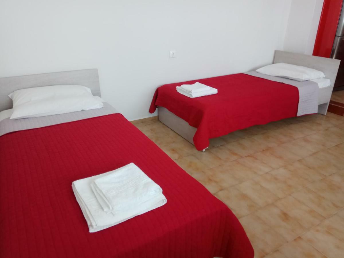 Zea Waves Apartments Kastri  Esterno foto